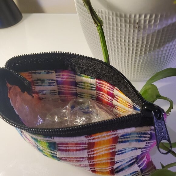 Fair Trade Colorful Handmade Cosmetic Bag | Travel Bag | Coin Purse NWOT - Picture 2 of 2